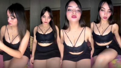 Tango girl Nimrit gets fully nude